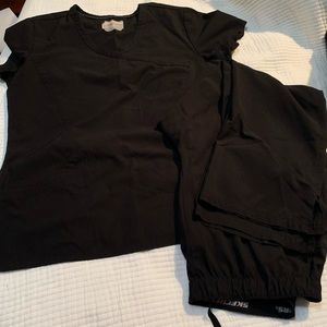 Sketchers Black Scrub Set